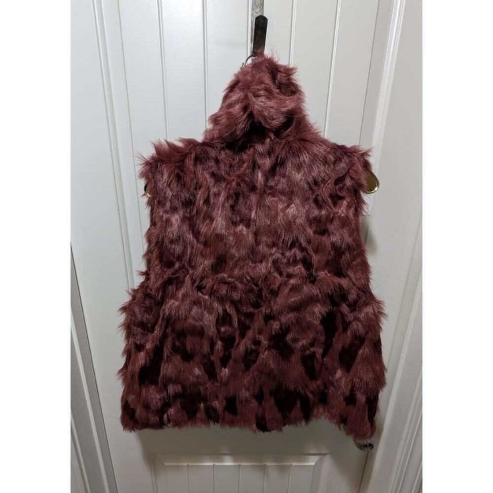 Express Vest Faux Fur Womens M/L Burgundy Sculpted Vest Fashion Outerwear - Picture 6 of 10